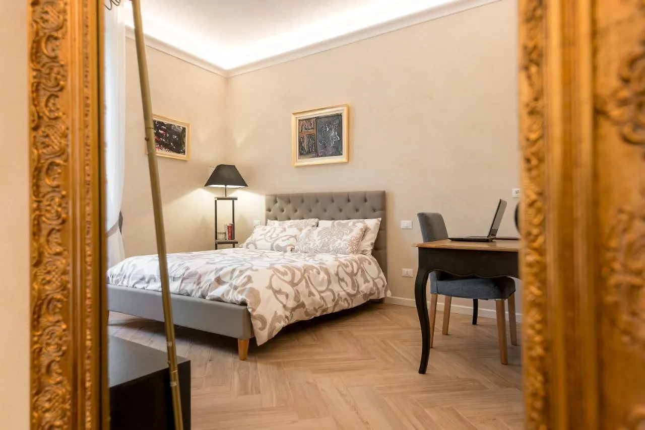 Classic Chic - Citta Alta Bergamo Apartment